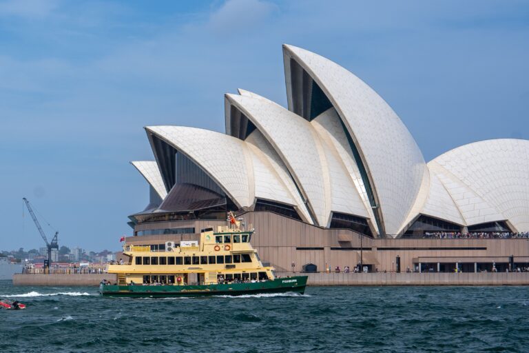 Best places to visit in Australia featuring Sydney Opera House, Great Barrier Reef and Gold Coast