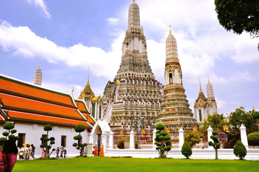 Best places to visit in Thailand featuring Bangkok, Phuket and tropical island attractions